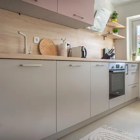 Appartement Cool Attic Marina In The Heart Of