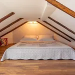아파트 Cool Attic Marina In The Heart Of 스플리트