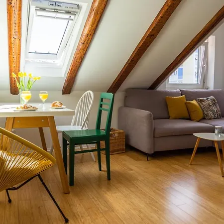 شقة Cool Attic Marina In The Heart Of