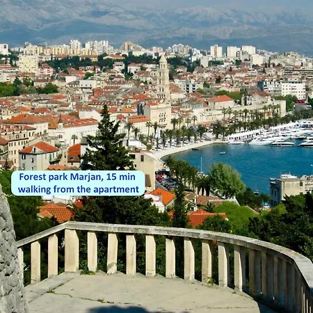 شقة Cool Attic Marina In The Heart Of سبليت